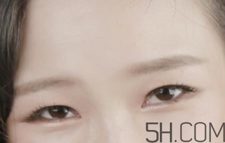 性感妆容怎么画 性感妆容的画法