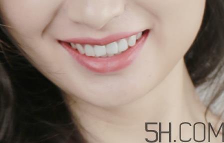 性感妆容怎么画 性感妆容的画法