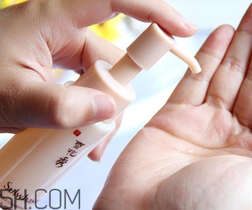 雪花秀洗面奶真假怎么辨别_对比图 雪花秀洗面奶真假怎么辨别_对比图