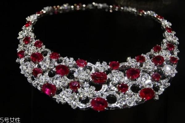 红宝石项链多少钱 价格差异很大 红宝石项链多少钱 价格差异很大