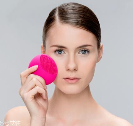 luna洁面仪可以天天用吗？温和清洁肌肤