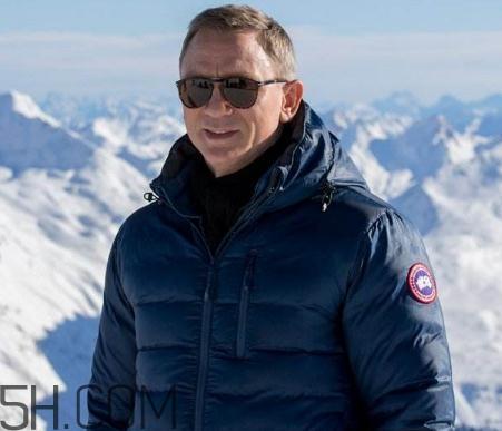 加拿大鹅羽绒服怎么洗？加拿大鹅羽绒服可以水洗吗？