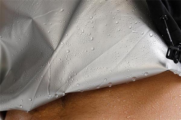 暴汗服能排湿气吗 暴汗服能加速脂肪燃烧吗 暴汗服能排湿气吗 暴汗服能加速脂肪燃烧吗