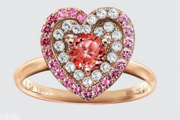 施华洛世奇的项链怎么样呢 施华洛世奇哪个国家的呢