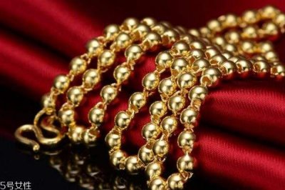 ​黄金项链会掉色吗 保养方式很重要