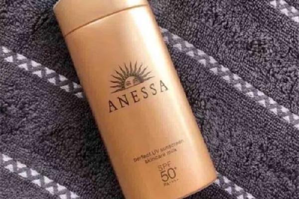 安耐晒和安热沙是一个牌子吗 安耐晒是资生堂旗下的吗