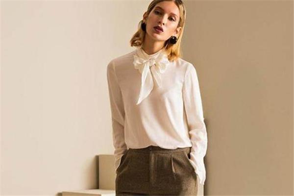 打底衫可以单穿吗 要看具体款式 打底衫可以单穿吗 要看具体款式