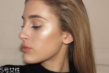 金色高光适合什么肤色 黑皮打造欧美狂野妆