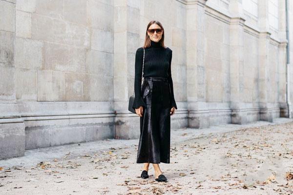 黑色长裤怎么搭配好看 黑色长裤怎么搭配显瘦