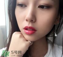 YSL12号唇釉多少钱 圣罗兰12号唇釉专柜价格