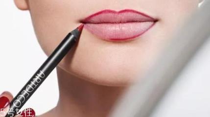 唇线笔有必要用吗 唇线笔3个隐藏技能 唇线笔有必要用吗 唇线笔3个隐藏技能