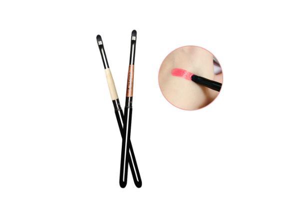 唇刷和直接涂的区别 唇刷用过之后要不要洗 唇刷和直接涂的区别 唇刷用过之后要不要洗