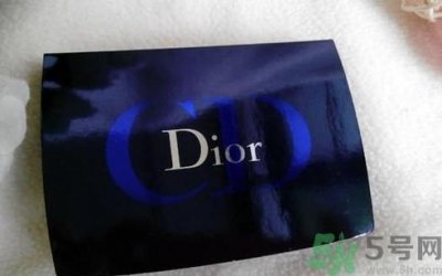 ​迪奥凝脂恒久粉饼怎么样?