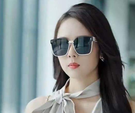 财阀大佬您的夫人A炸了短剧讲了什么?剧情介绍