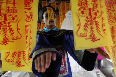 ​给大家推荐10部林正英经典僵尸电影，你全部看过吗？