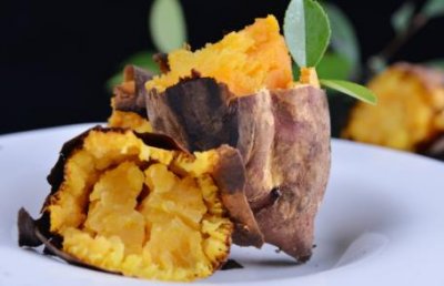 ​烤红薯用烤盘还是烤网 烤红薯用微波炉还是烤箱