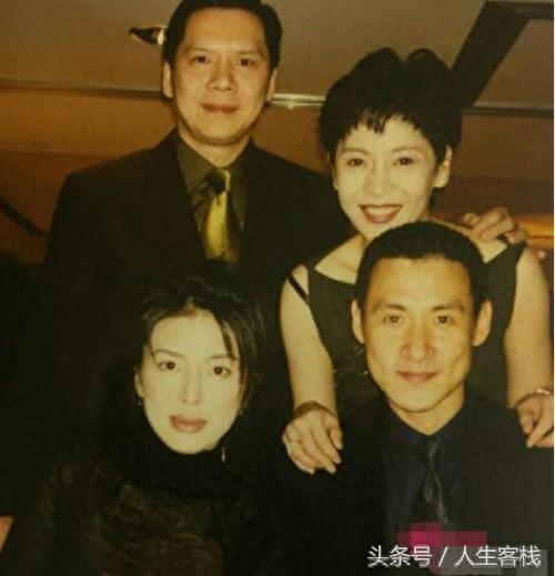 向太陈岚年轻旧照曝光,退几亿礼物嫁向华强,30年风采不减!