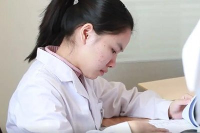 ​二本医学生的出路在何方？现实叫人感到哑言，过来人道出真相