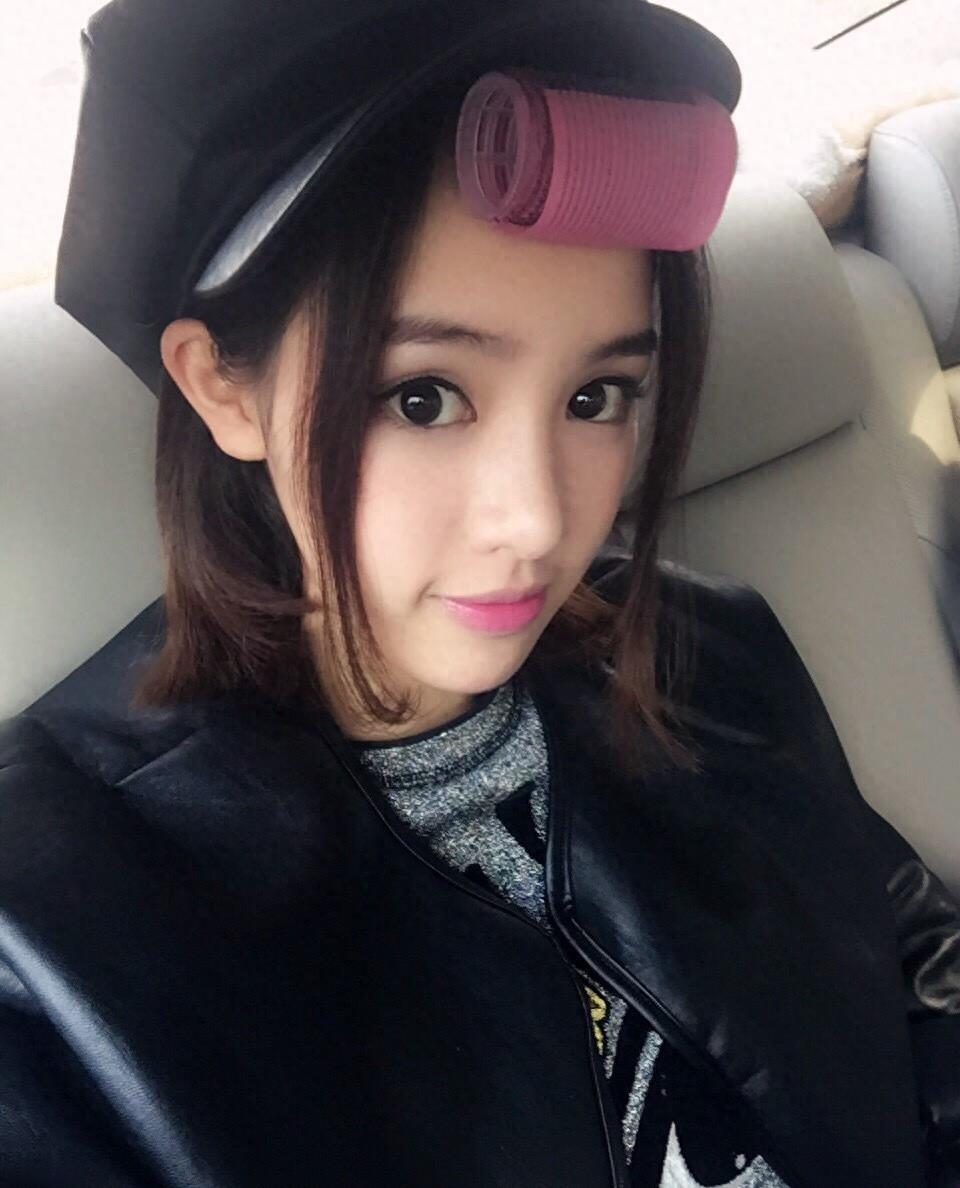 模特出道,有“小张梓琳”之称,《校花2》陈雨舒扮演者:熊玉婷