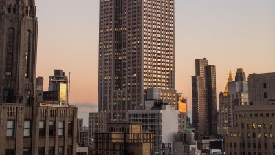 ​南京取消全面限购：轰轰烈烈30年的房产长牛进入尾声