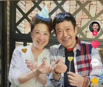 ​痛心！王骁父亲离世，与王馥荔恩爱51年，学生晒全家福令人动容