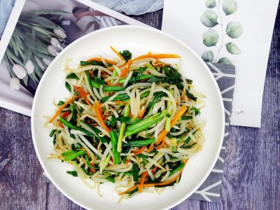 ​绿豆芽和它一起炒，低脂美味，比吃肉还香，一周吃3次不过瘾