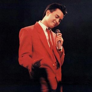 ​张国荣歌曲：10句最暖心的歌词情话！