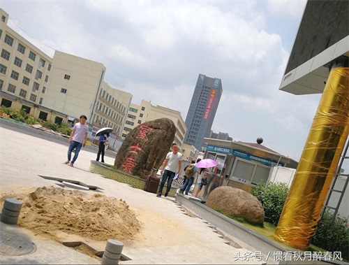 实拍:富士康大陆总部招募中心,和几年前的求职场景大不一样