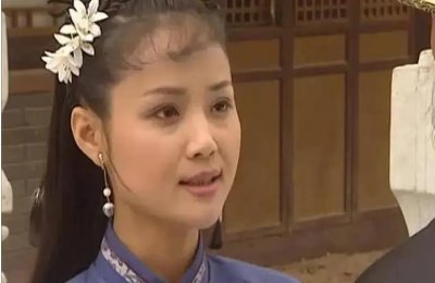 ​再看《康熙王朝》才明白：苏麻喇姑为何要烧掉，写给康熙的表白信