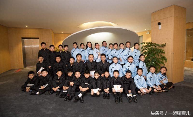 毕业照系列|小学毕业照大全,只有你想不到,没有你做不到!