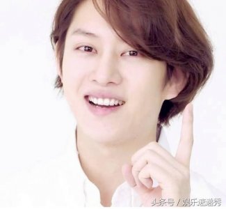 ​金希澈再次遭遇交通事故 现场五车相撞 事故轻微幸未受伤