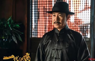 ​嫁给张丰毅28年未生子女，却依旧被他宠成宝，霍凡究竟有啥魅力？