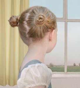 ​10款好看的小女孩盘发造型，有女儿就要让她美美滴！