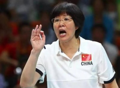 ​世界排球巨将，功勋教练，中国女排传奇人物-郎平