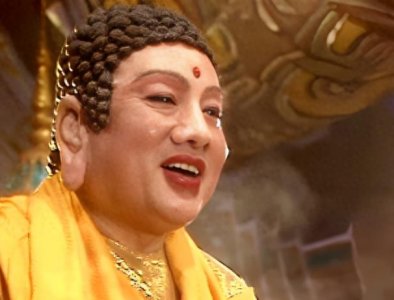 ​难怪如来不敢击杀孙悟空，你看如来赶至天庭前，哪位大神联系了他