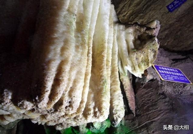 一座封尘了百万年的溶洞！山东省沂水县的天然地下画廊