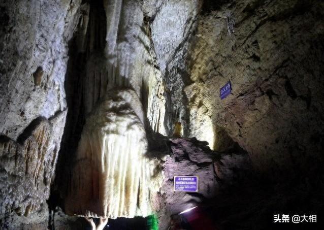一座封尘了百万年的溶洞！山东省沂水县的天然地下画廊