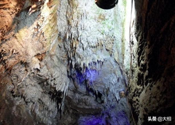 一座封尘了百万年的溶洞！山东省沂水县的天然地下画廊