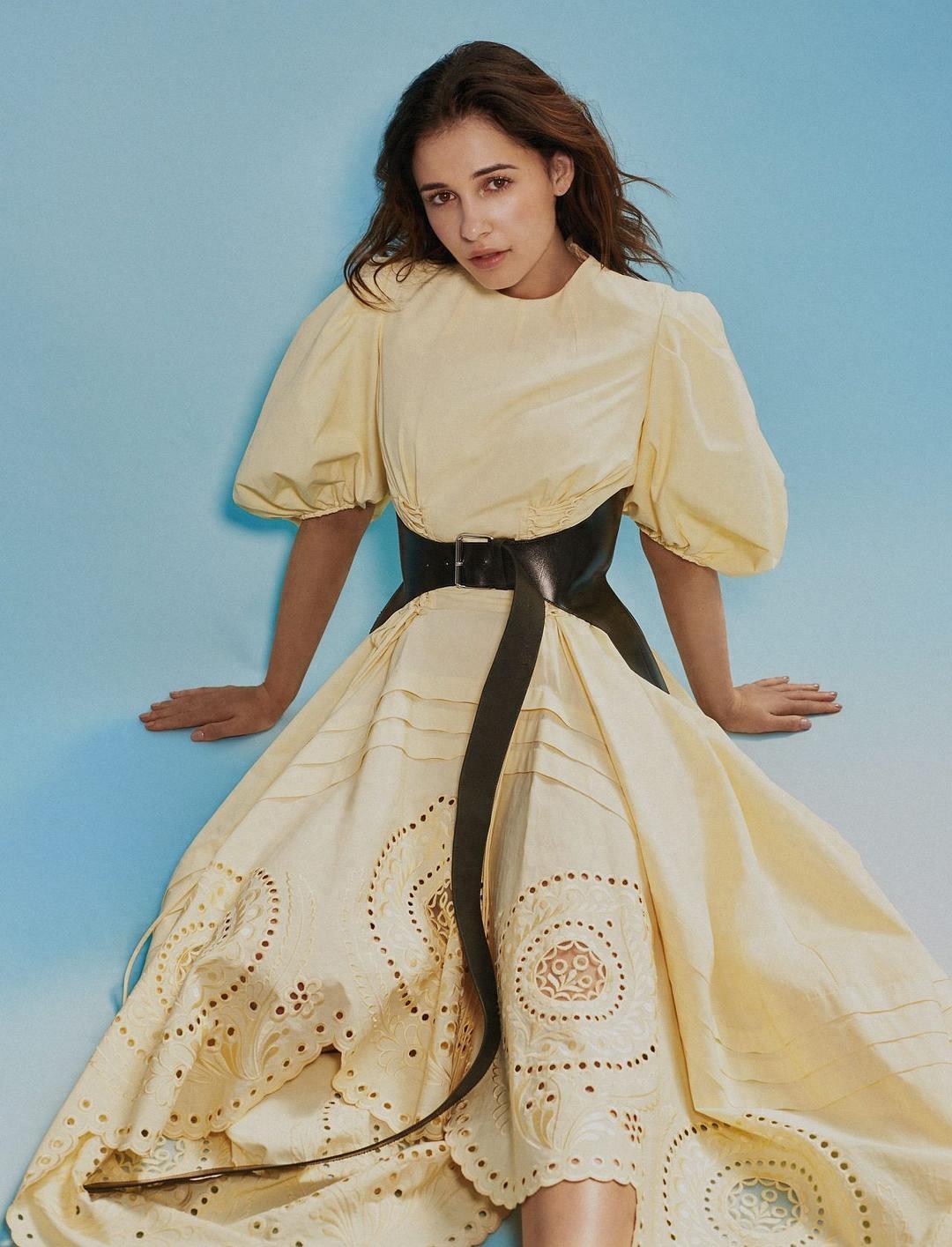 好莱坞新晋女星娜奥米·斯科特