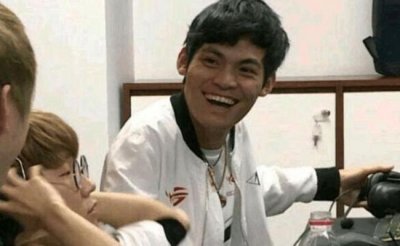 ​LOL追光者什么梗 mouse阿光粉丝自称是追光者