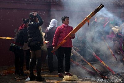 ​过春节人们为什么喜欢烧高香？有什么讲究吗？