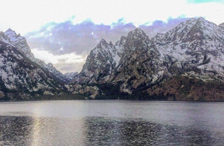 世界上最纯净的15大水域 中国五彩湖上榜