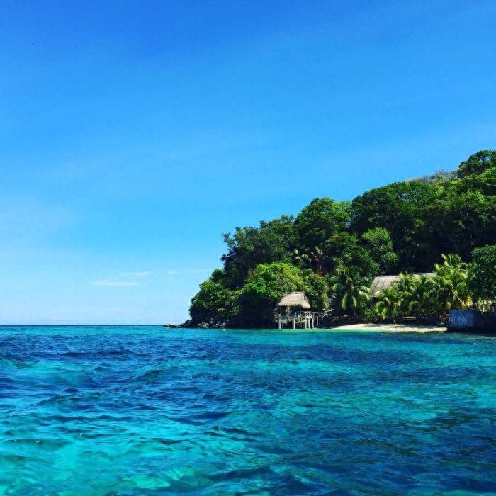 世界上最纯净的15大水域 中国五彩湖上榜