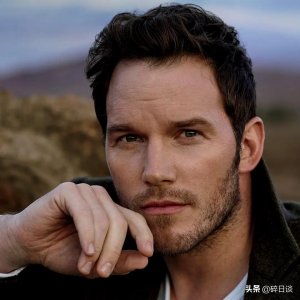 ​影视人物志《克里斯·帕拉特》逆袭成功表演风趣幽默的漫威星爵