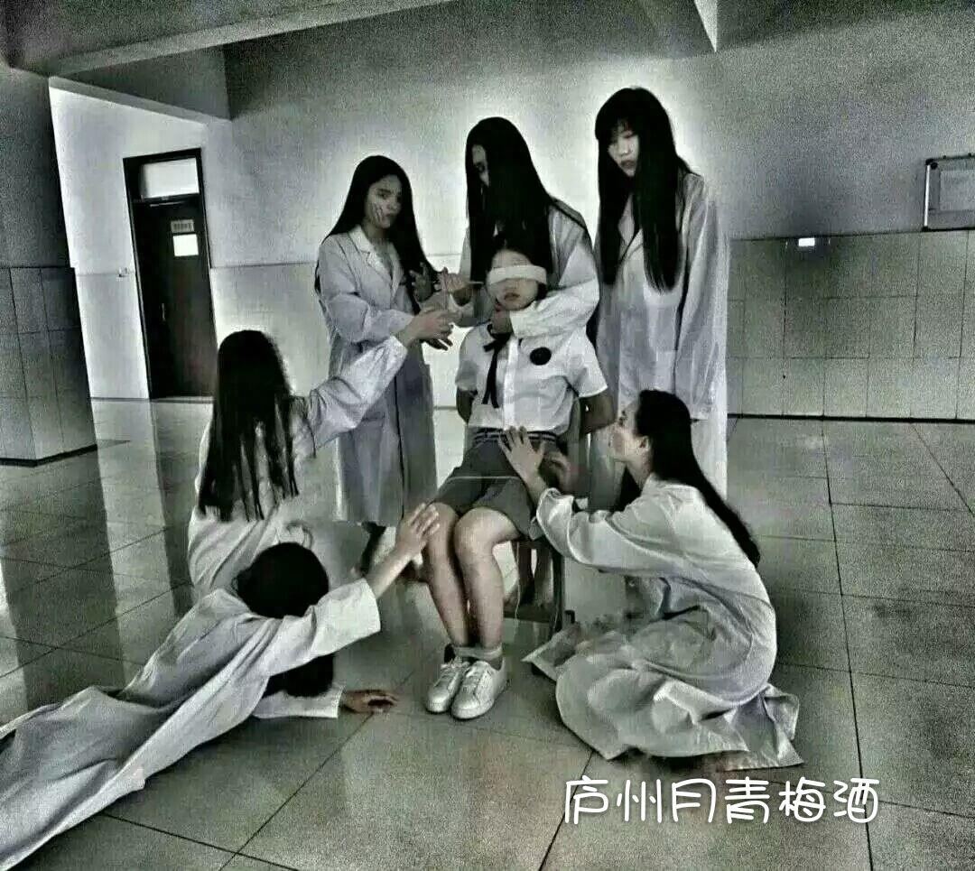 安徽大学生拍史上“恐怖”毕业照给青春留念,宝宝看完内心苦啊