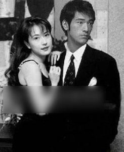 ​曾与金城武相恋，两嫁豪门，离婚不要赡养费，还开派对庆祝