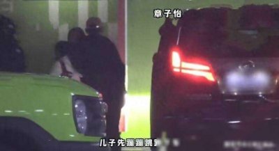 ​章子怡带儿子参加杀青宴，离婚后对女儿不闻不问，被质疑重男轻女
