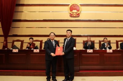 ​深圳市政府副市长、市公安局局长职位变动，赵勇接任刘国周