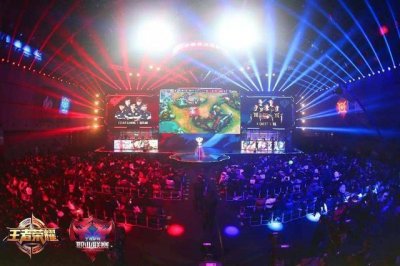 ​王者荣耀中有多少职业玩家，收入如何？