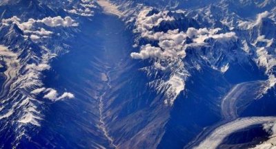 ​昆仑山为何常年部队驻守？只因37年前发现死亡之谷，至今仍是禁地